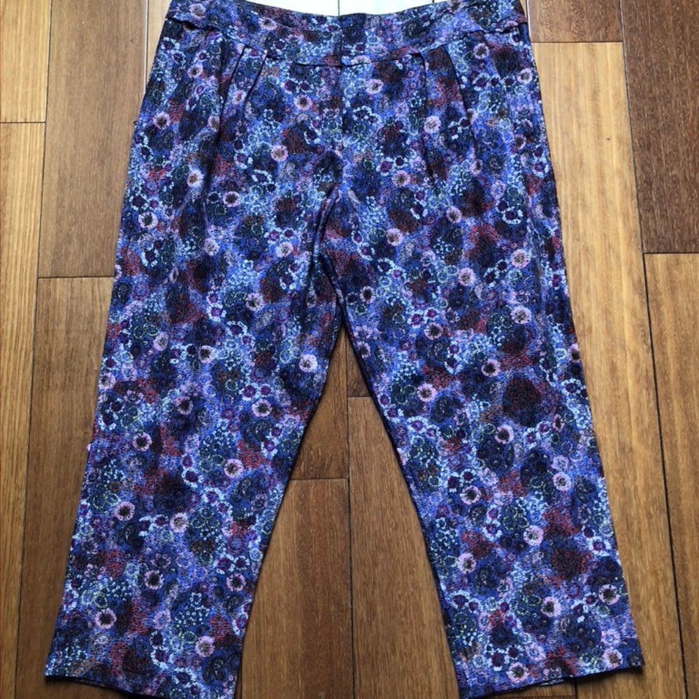 Gregory Parkinson Floral Lace Pleated Cropped Pant - Picture 5 of 8